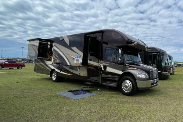 Class C Motorhomes Super C